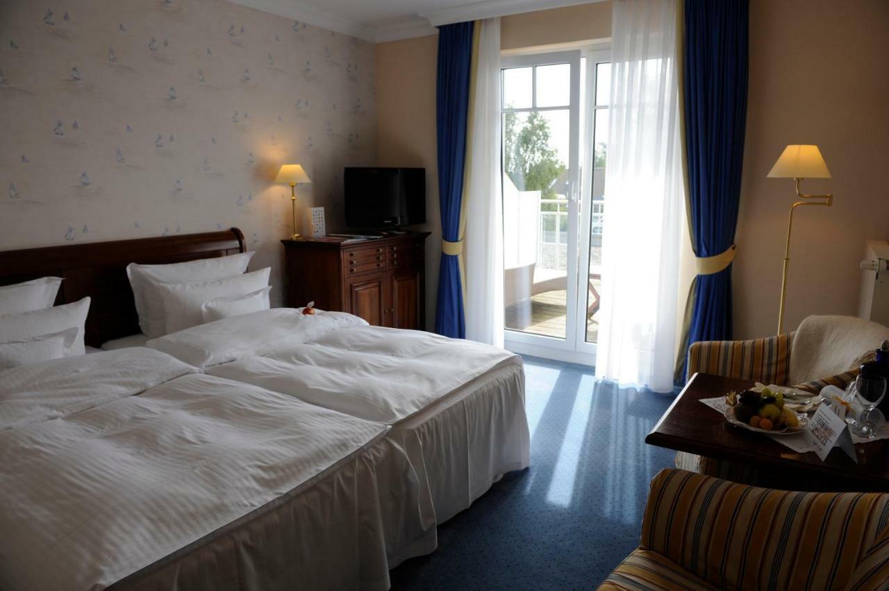 Double Room Balcony Bath or Shower